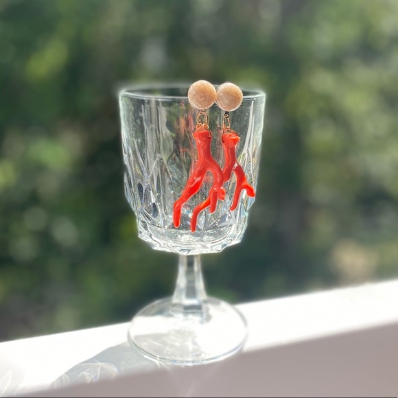 Earrings | Coral + Tan Acrylic Drop Earrings - Picture 6 of 8